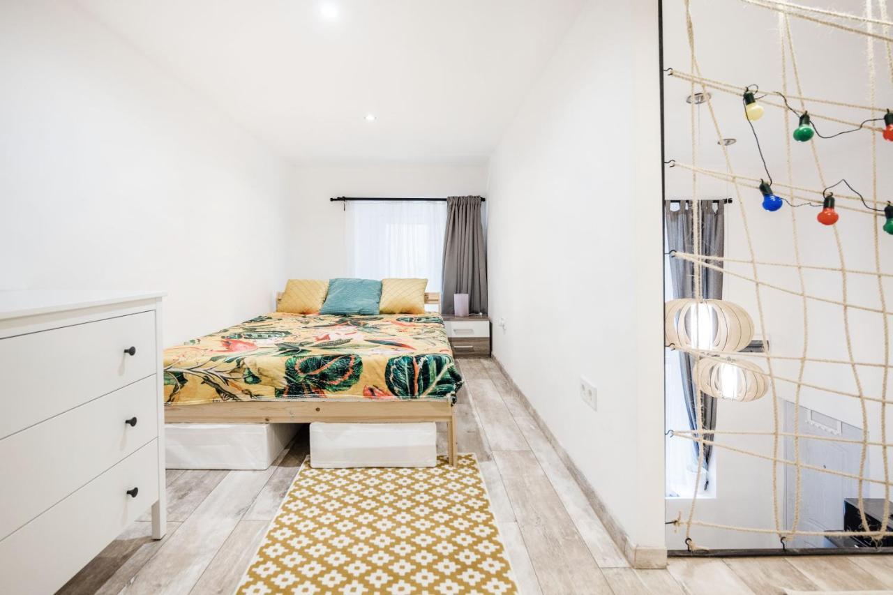 Lovely With Mezzanine Near The Danube בודפשט